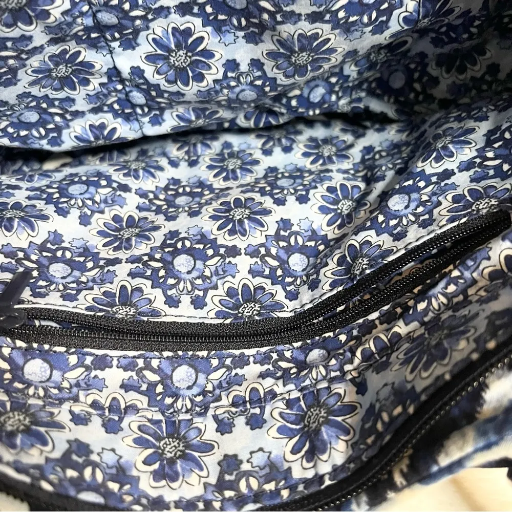 Vera Bradley Blue & Black Ikat Island Glenna Satchel Bag - Image 9