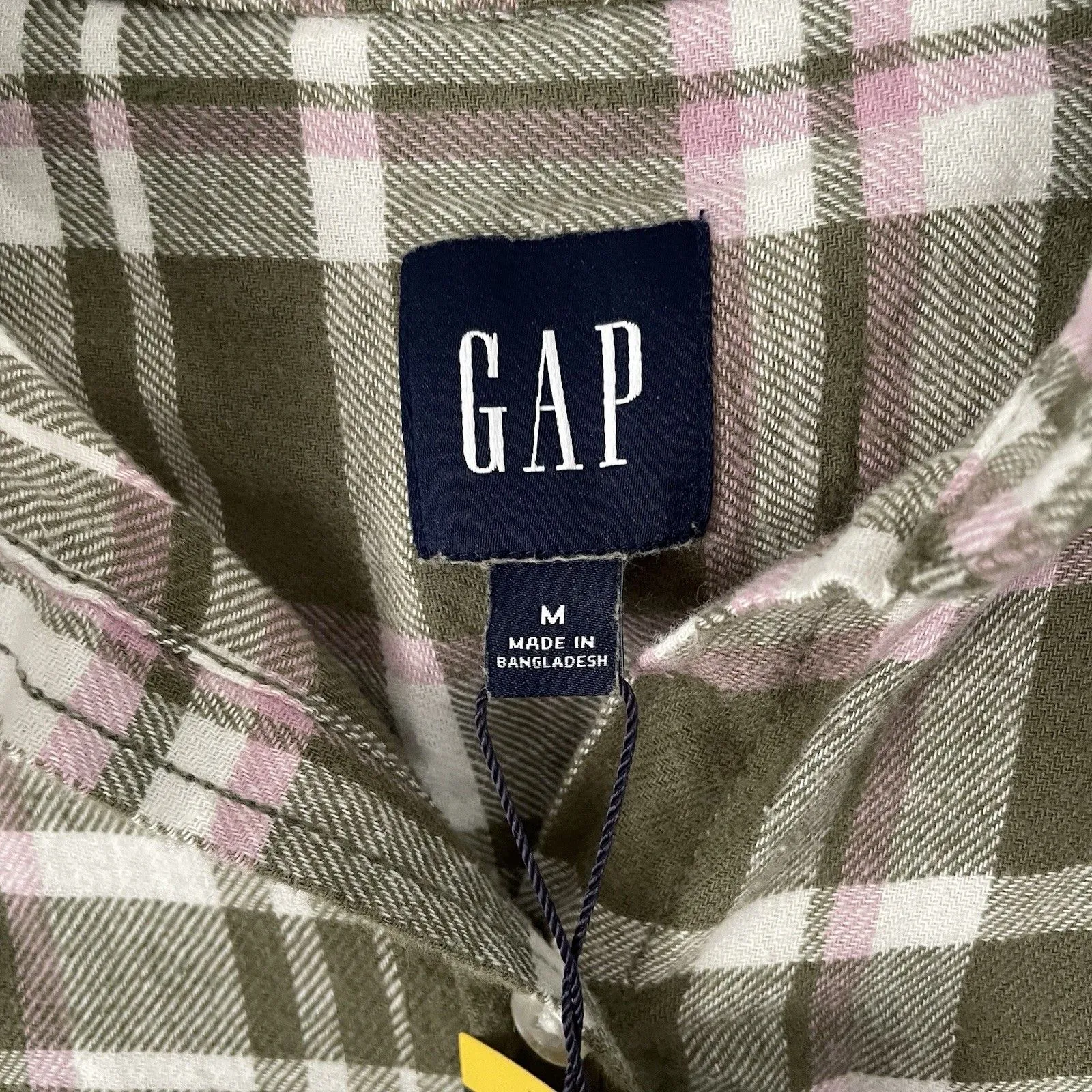 Gap Womens Size M Green Plaid Boyfriend Flannel Long Sleeve Button Shirt NEW NWT - Image 4