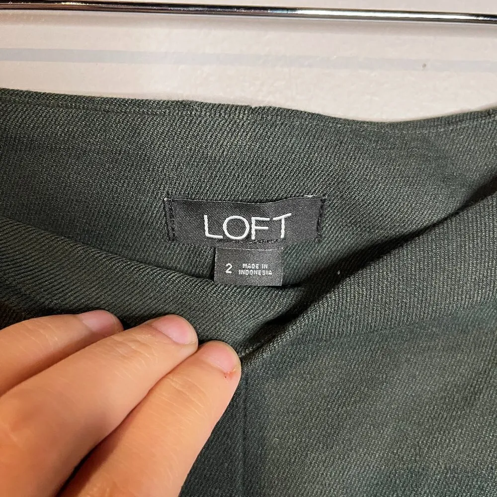 Loft dark green high waisted wide leg cropped dress pants - Image 3