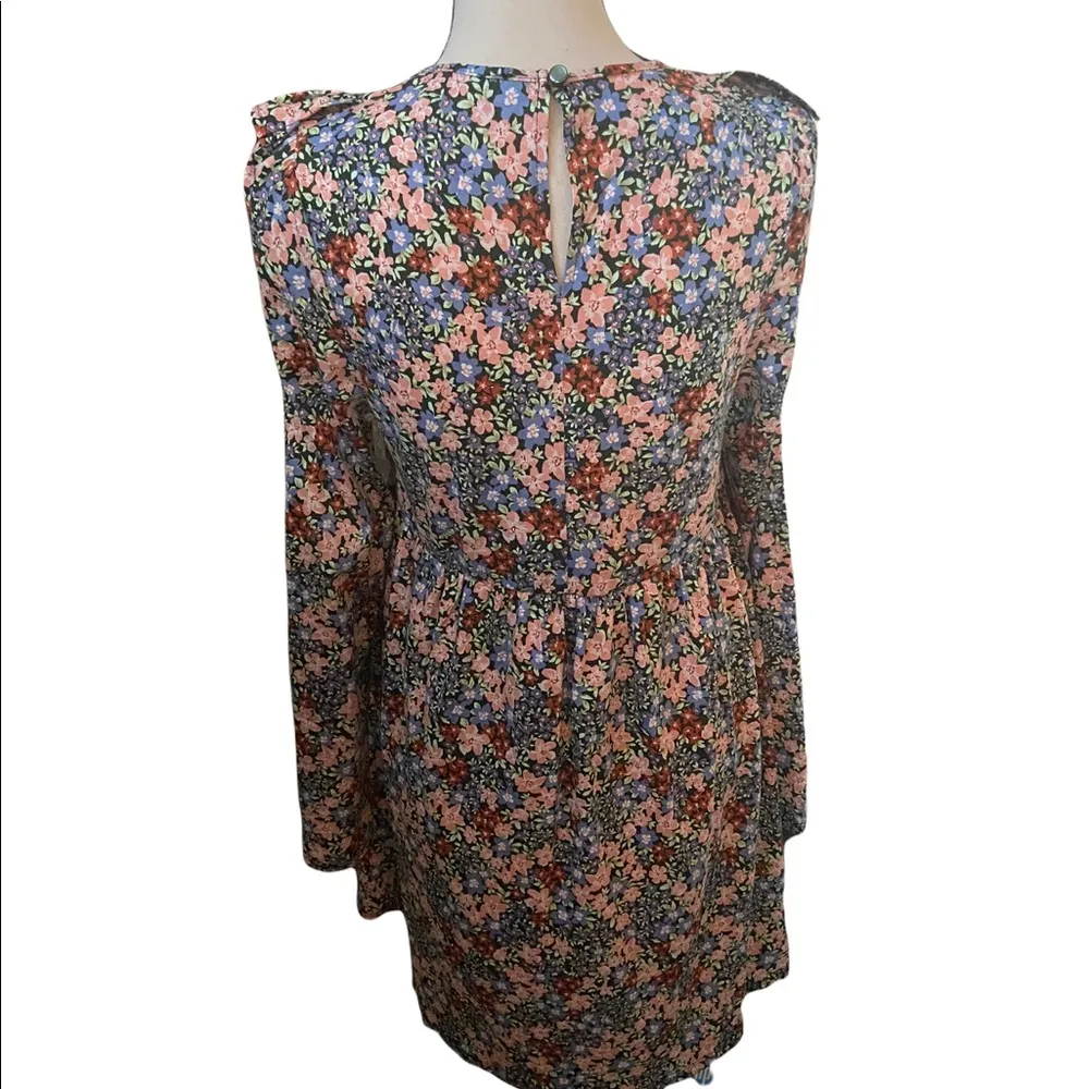 ASOS Floral Long Sleeve Floral Mini Dress W/Ruffled Front Size 6. - Image 3