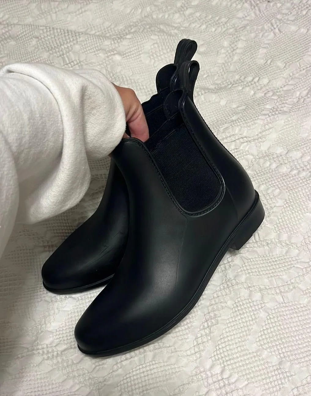 Black Boots Size 8 - Image 2