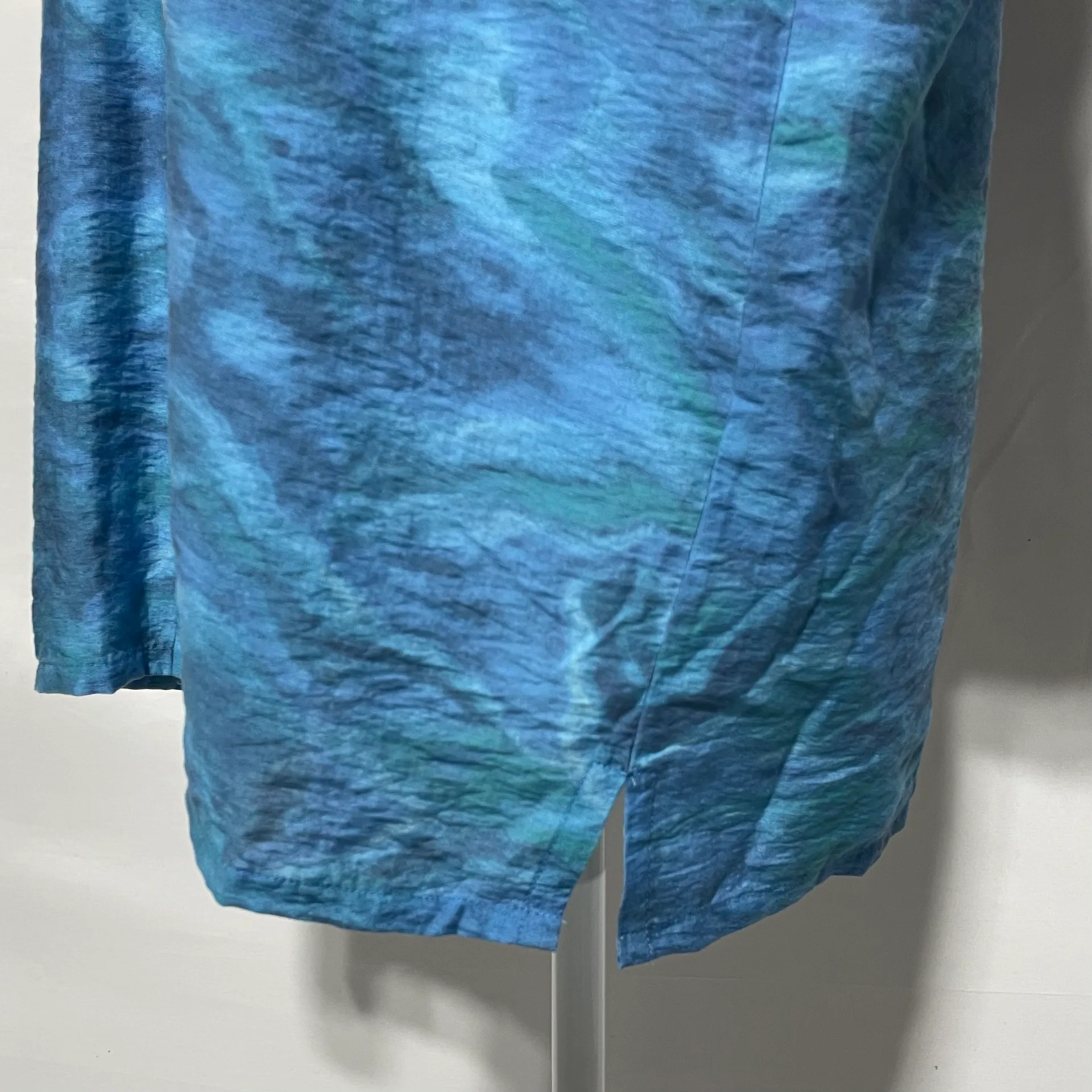 Blue Wavy Printed Short Sleeve Boxy Button Up Shirt Size XS - Image 13