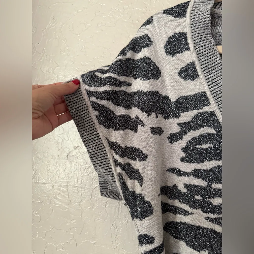 Tribal Sweater Dress Womens M Silver Gray Zebra Print Belted Tunic Top Size M - Image 5