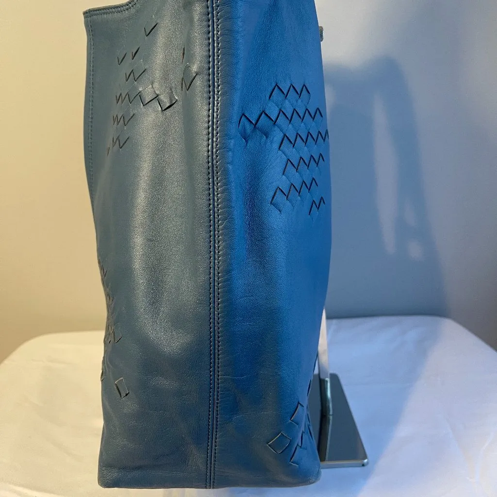 BOTTEGA VENETA Regent Intrecciato Nappa Leather Tote Bag, Blue - Preowned - Image 3