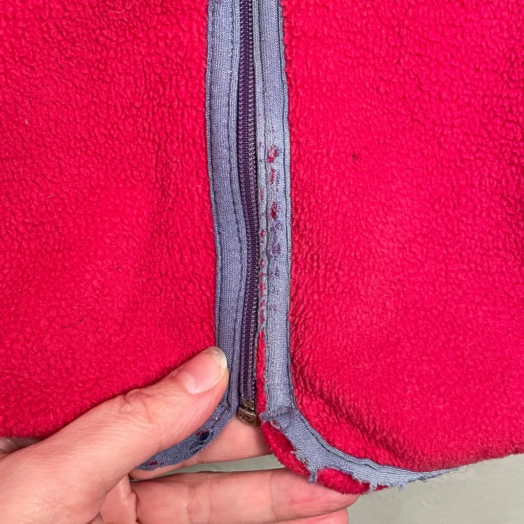 Vintage Patagonia Full Zip Fleece Jacket Made In USA  Red Fleece Blue trim med - Image 4