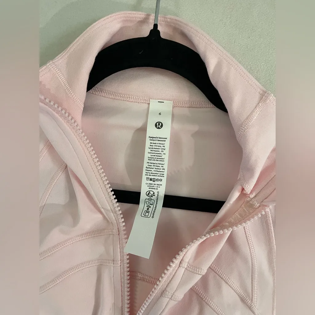 Lululemon NWT Define Cropped Jacket Nulu Strawberry Milkshake Size 6 - Image 13