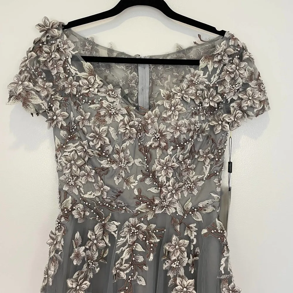 NWT La Femme Floral Embroidered & Beaded Tulle Ballgown Evening Dress Size 4 - Image 4