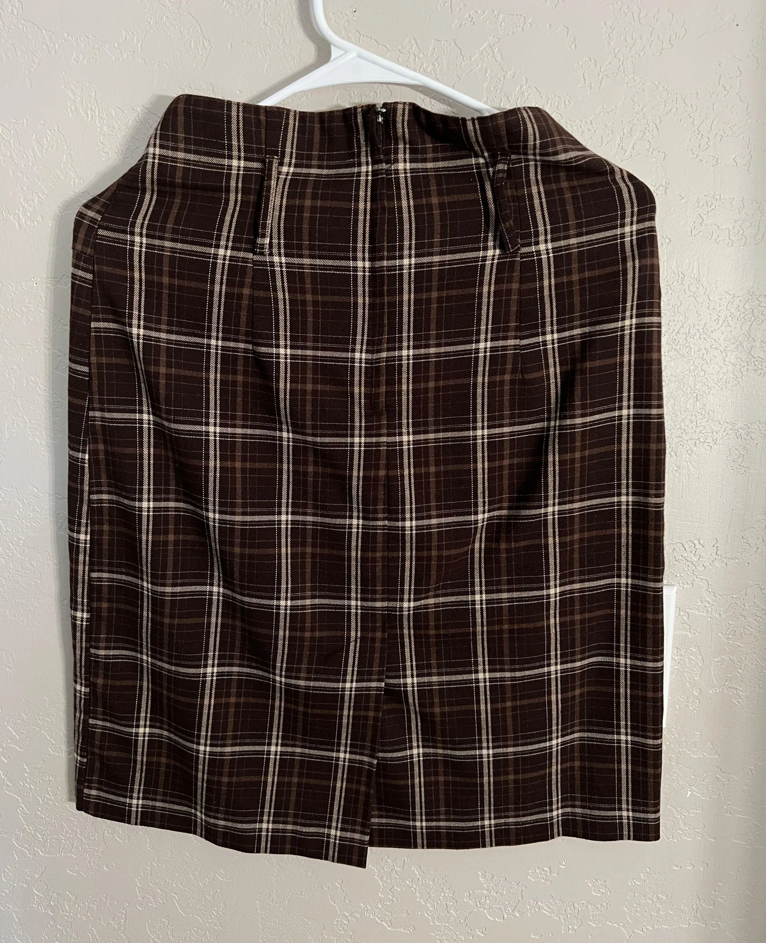 High Waisted Skirt Size 4 - Image 2
