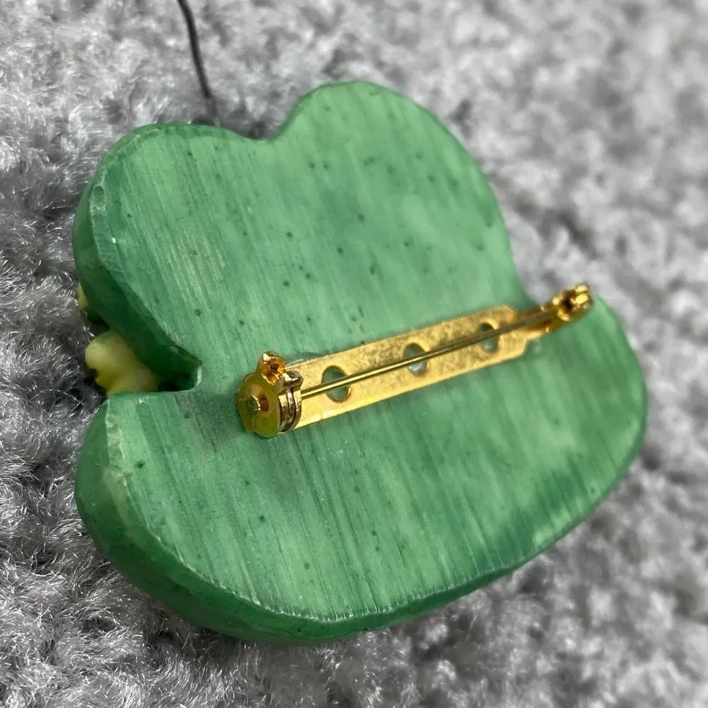 Saint Patrick Day Pin Brooch Leprechaun Hat Shamrock Irish Ireland Flag - Image 4