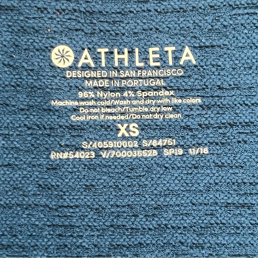 Athleta Racerback Top Womens Size XS Casual Activewear Gym Traing Rouched‎ Sides - Image 3