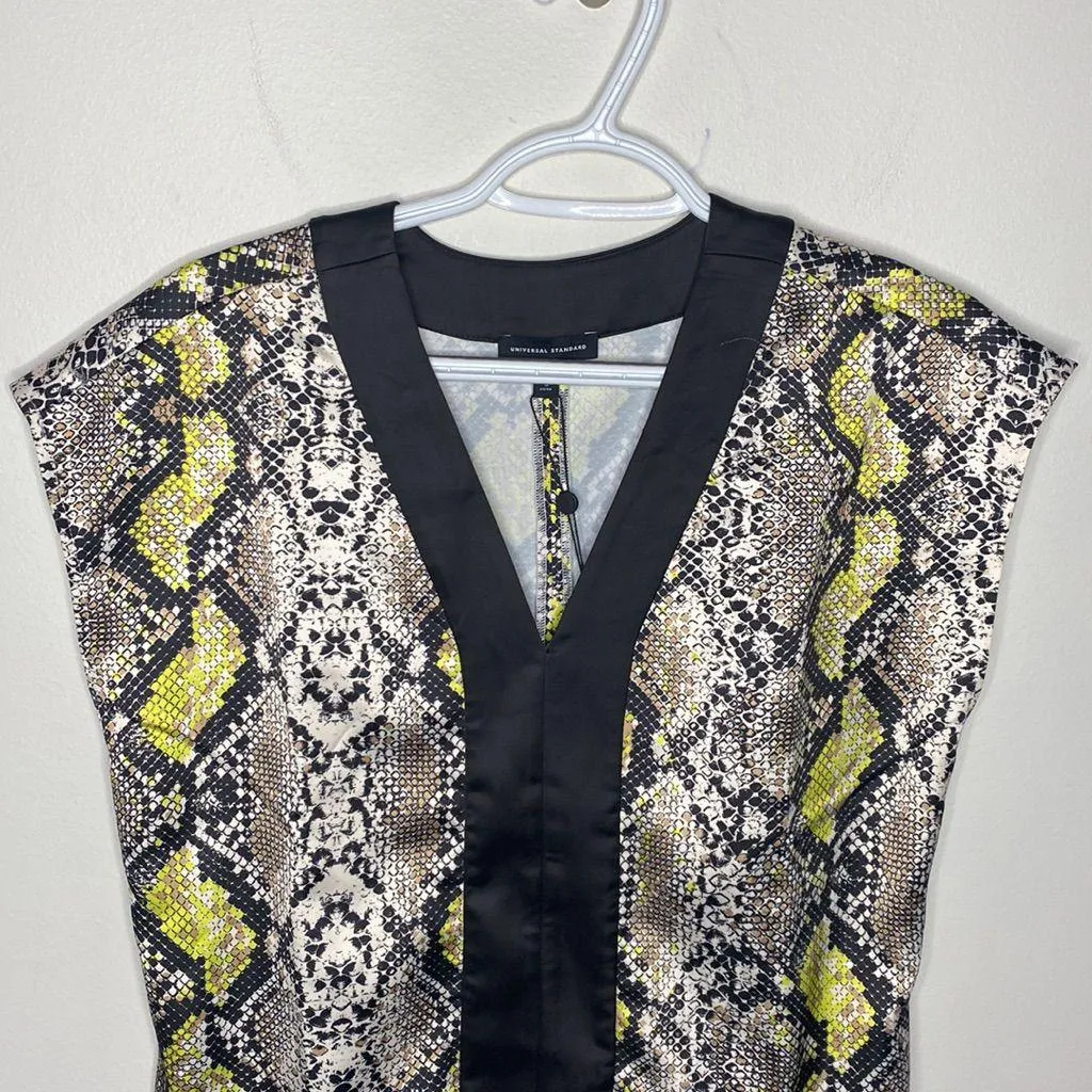 Universal Standard Levana satin snake print caftan regular size XS - Image 4