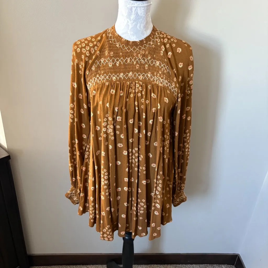 Free People Blouse Women XS Brown Tunic Flowers in Her Hair Boho Smocked Peasant - Image 5