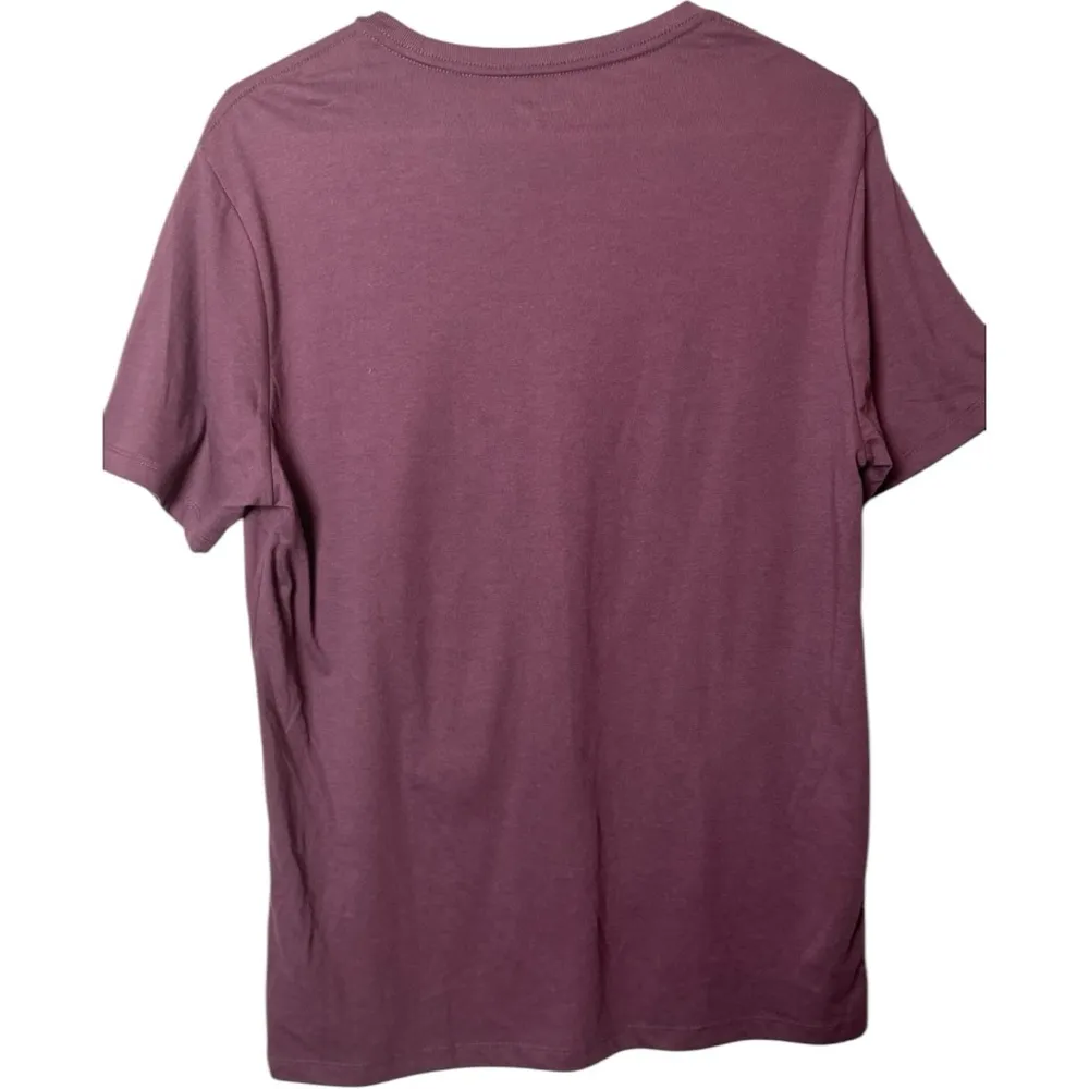 Old Navy Selena Women's Short Sleeve Crew Neck Music Band Graphic Tee Sz M NWT - Image 6