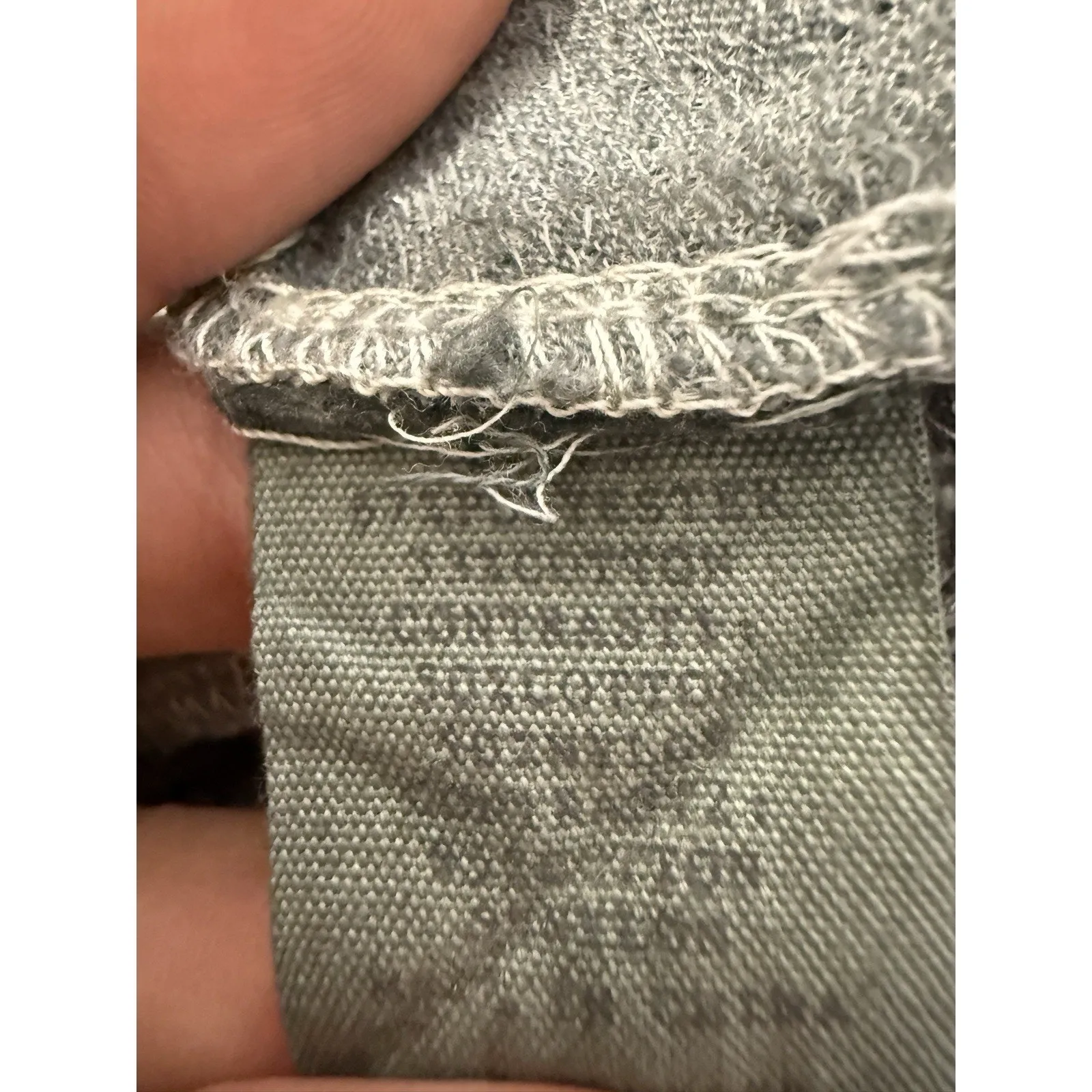 Gimmicks by BKE Women’s Sleeveless Boho Top XS Dusty Green Asymmetrical - Image 10