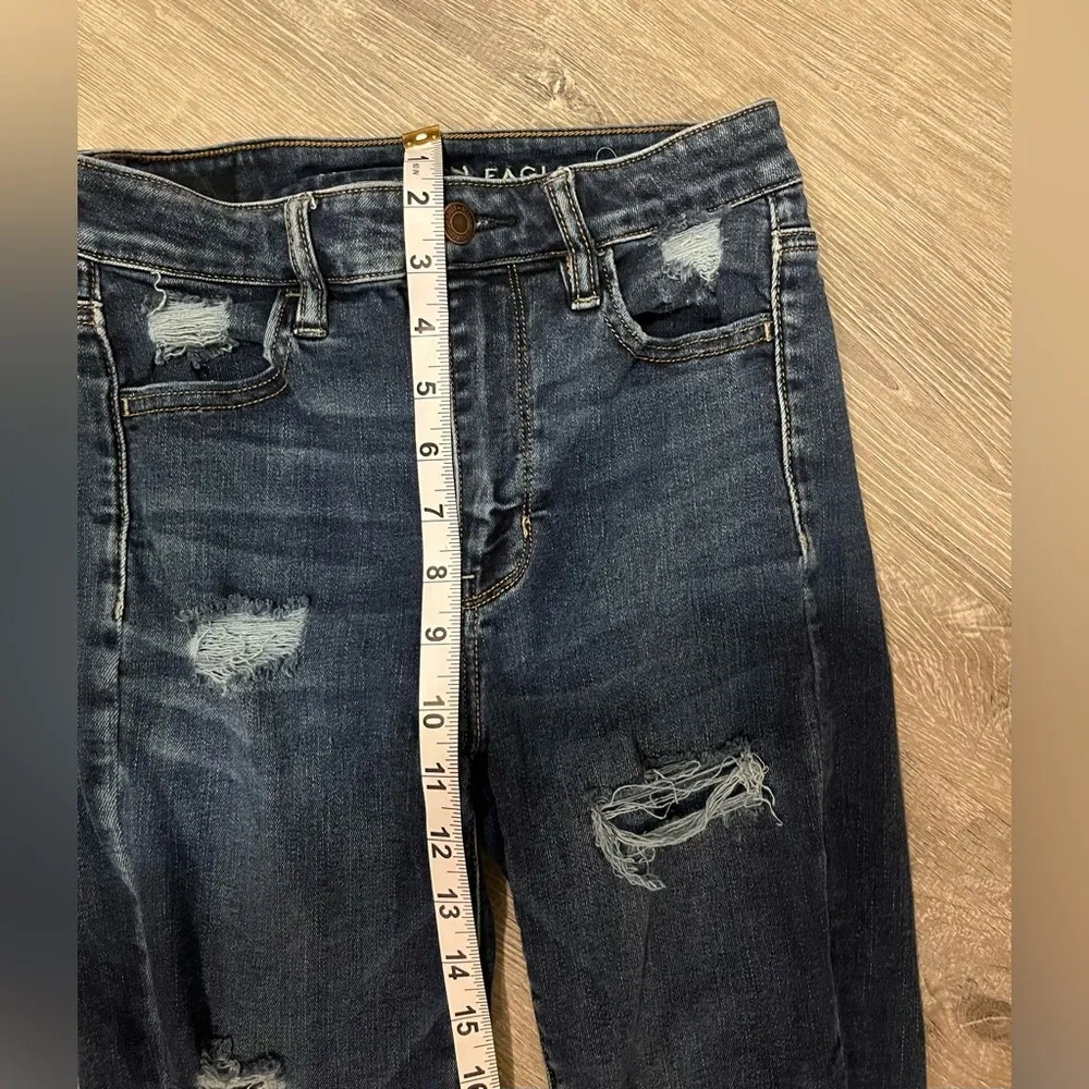 American Eagle Super Hi-Rise Jegging Women’s Size 2 Short Distressed - Image 3