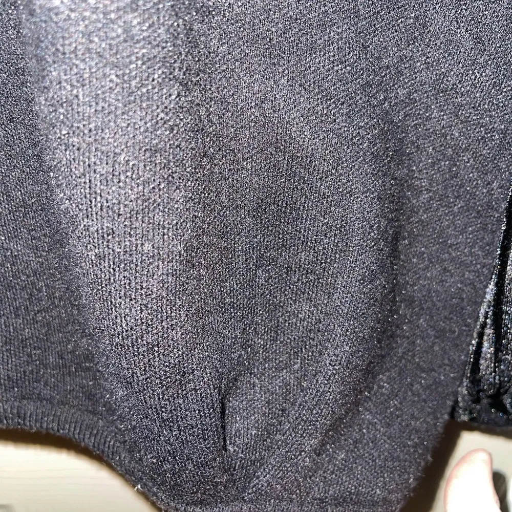 Joy Joy black sweater with pleated cuffed velvet sleeves - Image 6