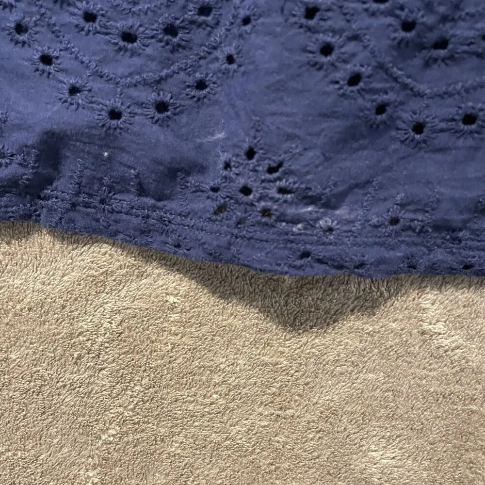 Old Navy Shirt Womens XXL 2X Plus Cap Sleeve Eyelet Navy Blue Embroidered Blouse - Image 6