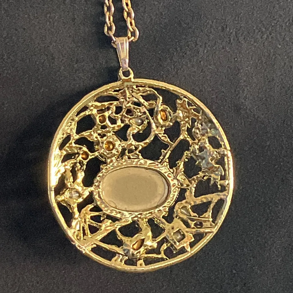 Vintage 70s Art Glass Iridescent Cabochon Gold Tone Medallion Necklace Boho 24” - Image 6