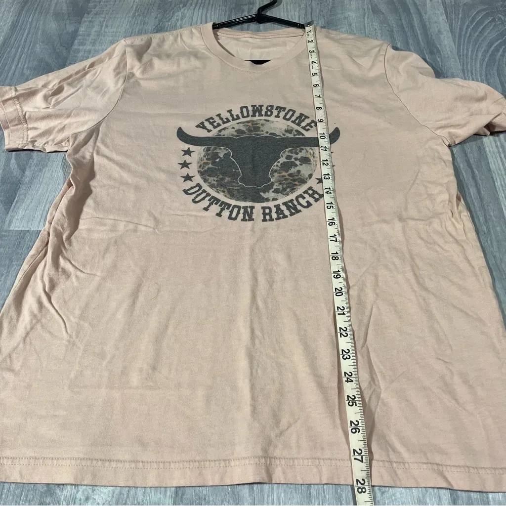 No Brand Pink Beige Graphic T - Image 4