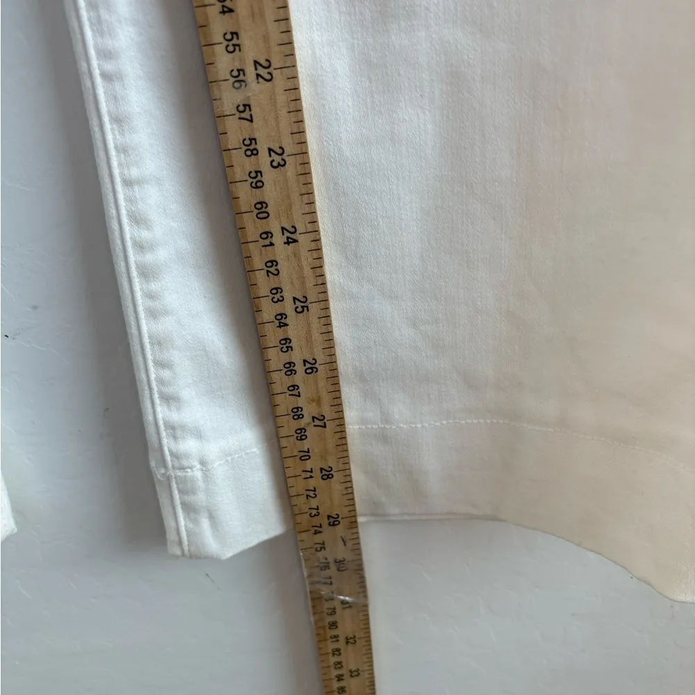 GOOD CLASSIC LIGHT COMPRESSION BOOTCUT JEANS size 15 - Image 3