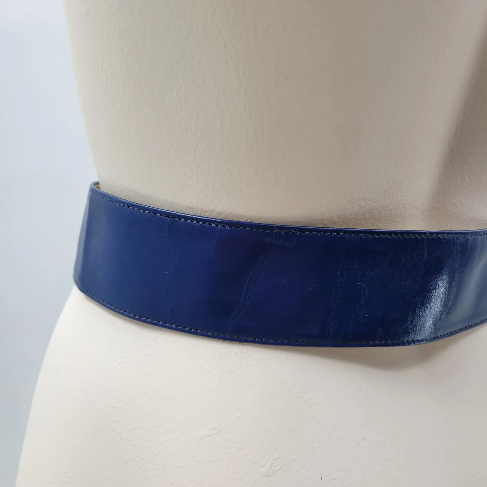 Yves Saint Laurent 4930 Wide Leather Belt Blue Rectangle Brass Buckle Art Deco - Image 7