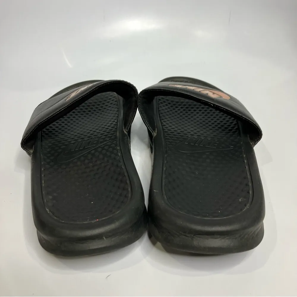 Nike Benassi slides black with pink writing‎ women’s size 10 casual athleisure - Image 4