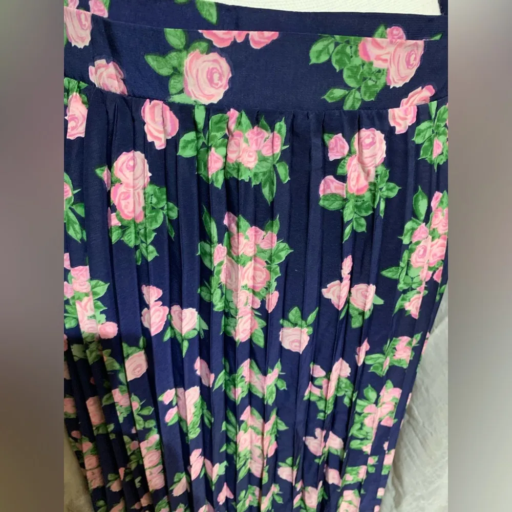 Lularoe Deanne Navy Pink Floral Maxi Wrap Skirt - Image 3