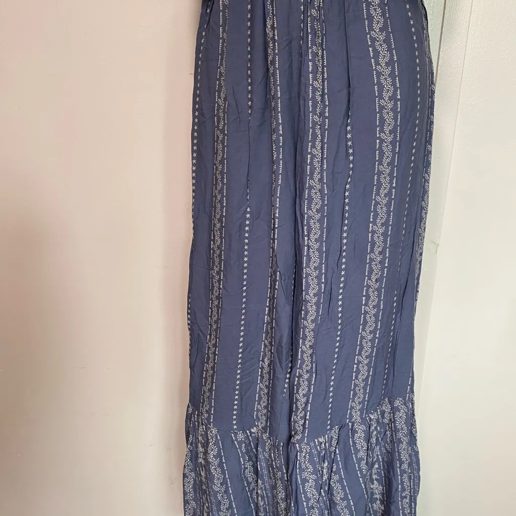 Blue Strapless Jumpsuit with Patterned Details - Image 4