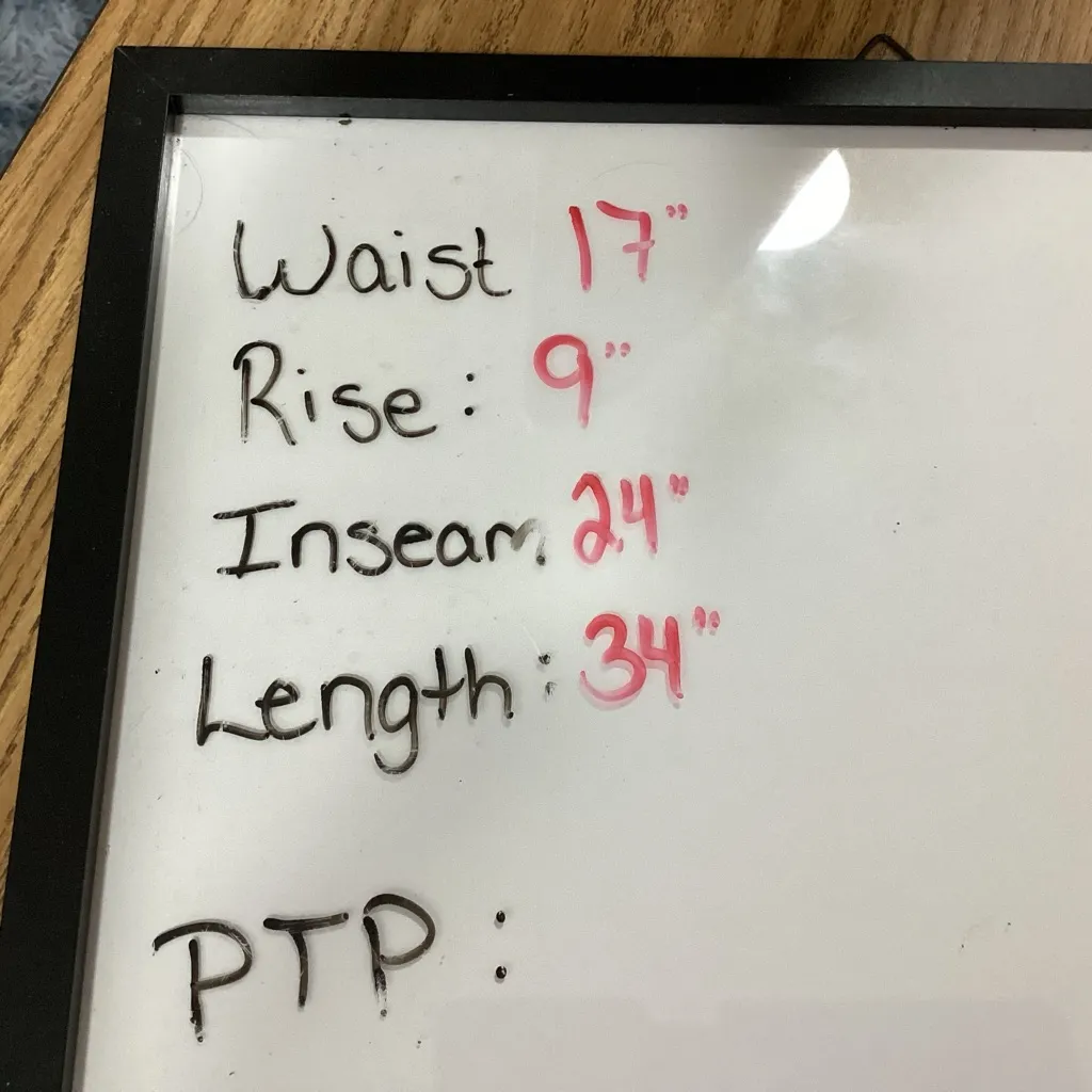 Free People Ripped Crop Jeans Size 30 - Image 9