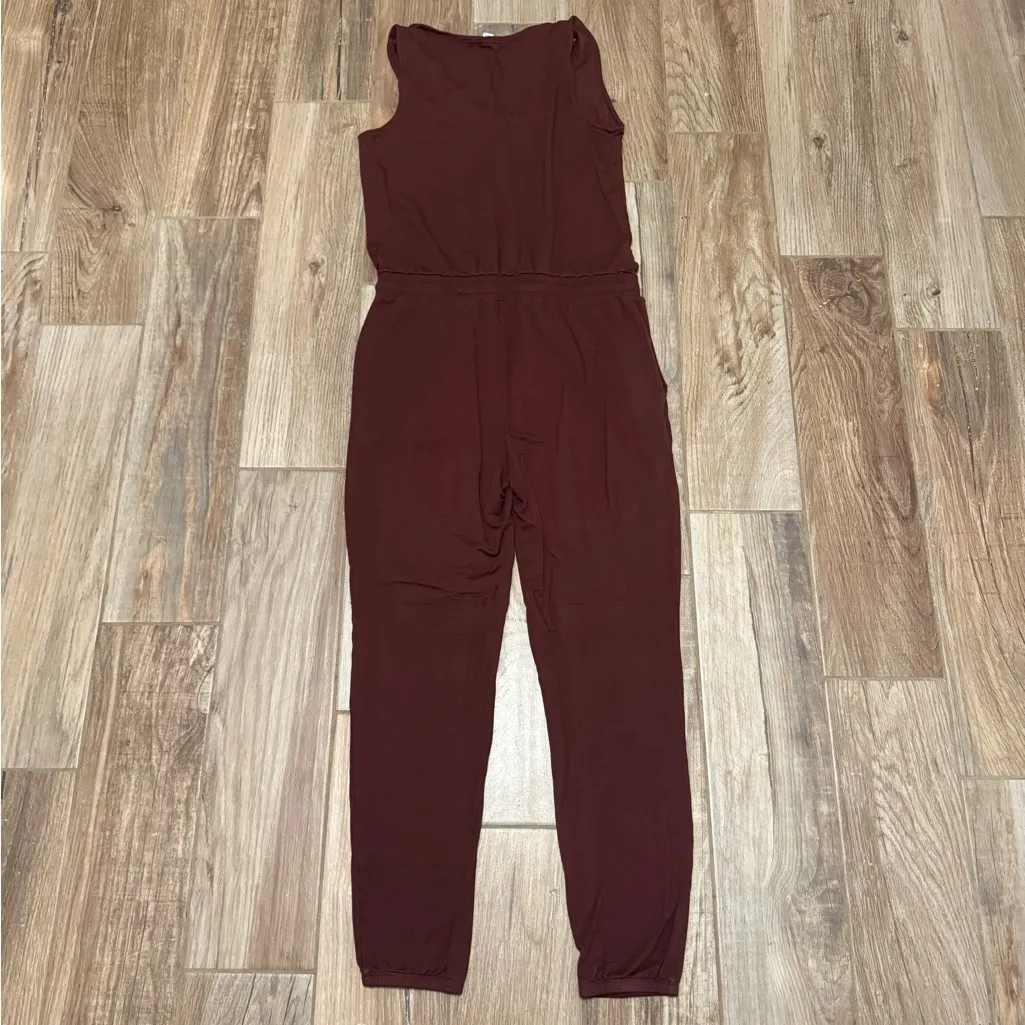 Daily Ritual Classic Jumpsuit Red Size M - Image 4
