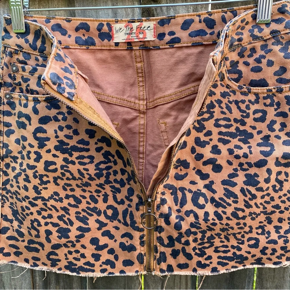 Free People We The Free Zip It Up Leopard Print Denim Mini Skirt - Image 5