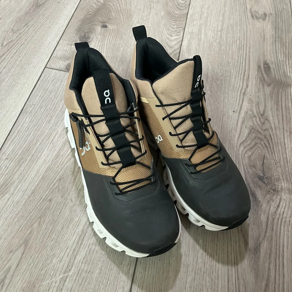 On Cloud Hi Waterproof Sneakers in Chai/ Magnet - Image 9