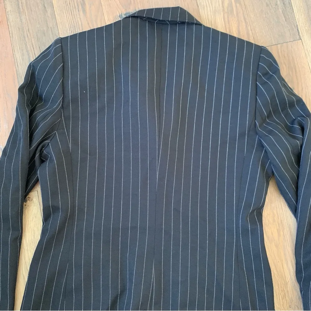 Jacqueline Ferrar Blazer Size 8 Pinstripe Black White Classic Fit - Image 7