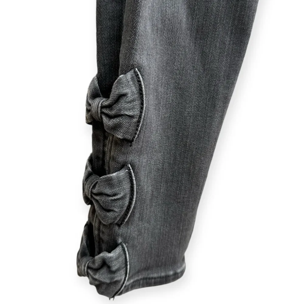 Levi’s 721 High Rise Skinny Jeans Rare Bow Details - Image 5