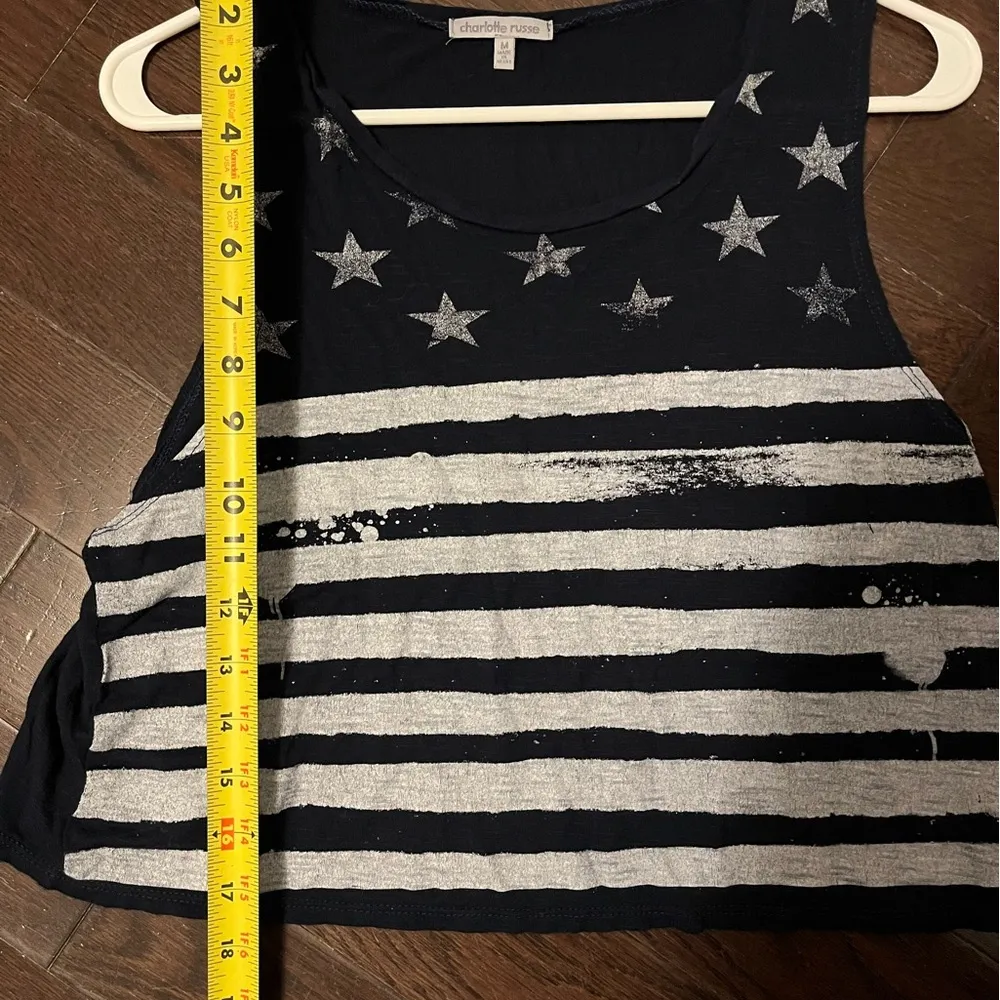 Charlotte Russe Women’s blue and white stars and stripes tank top med America - Image 7