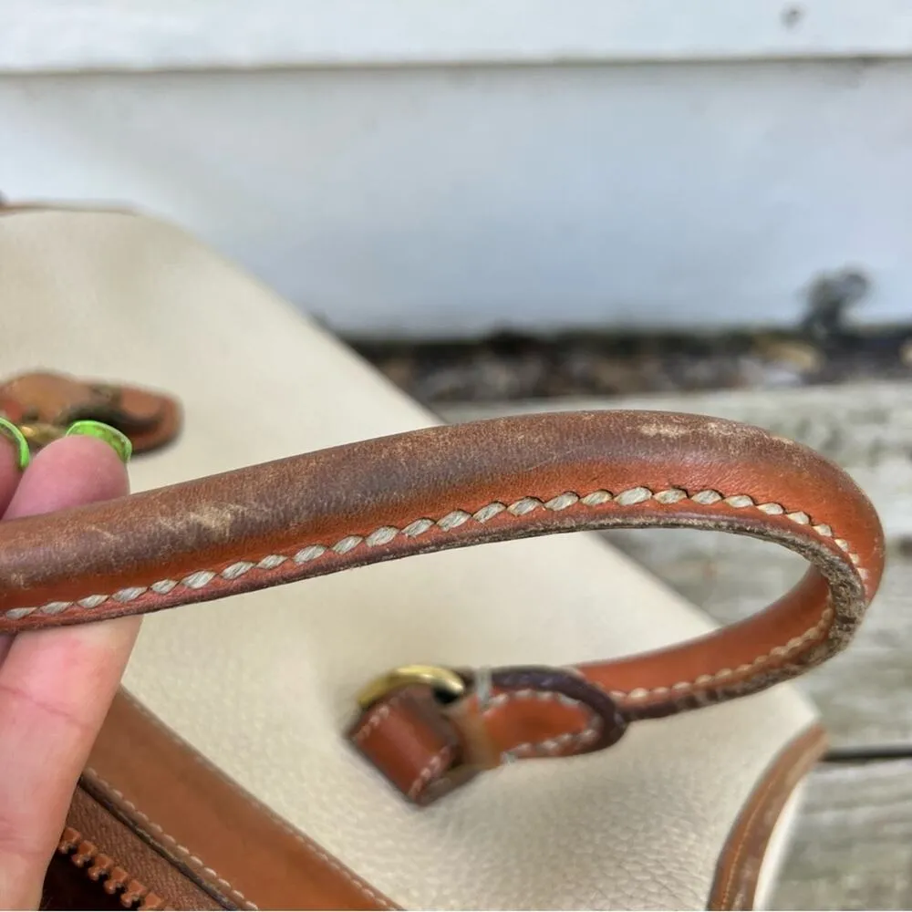 Vintage Dooney & Bourke All Weather Leather Top Handle Crossbody Convertible Bag - Image 4