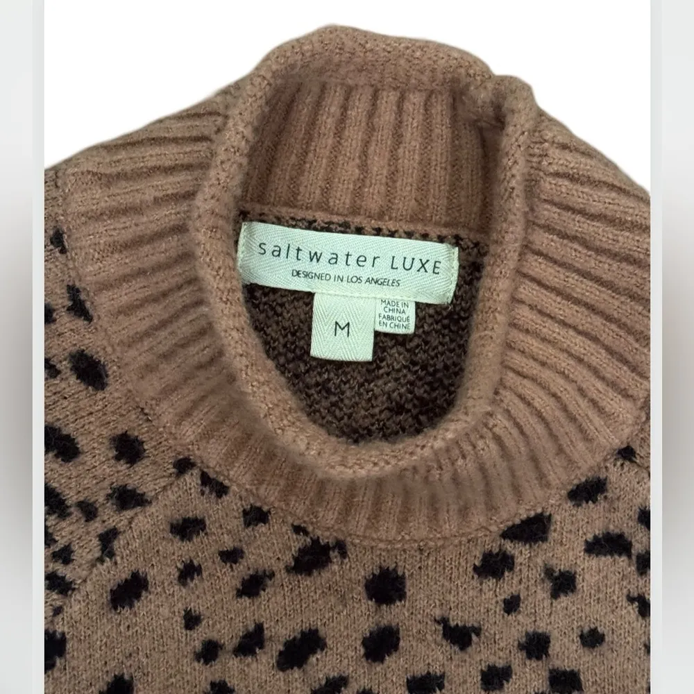 Saltwater LUXE Leopard Animal Brown Sweater Top Women’s Size Medium - Image 7