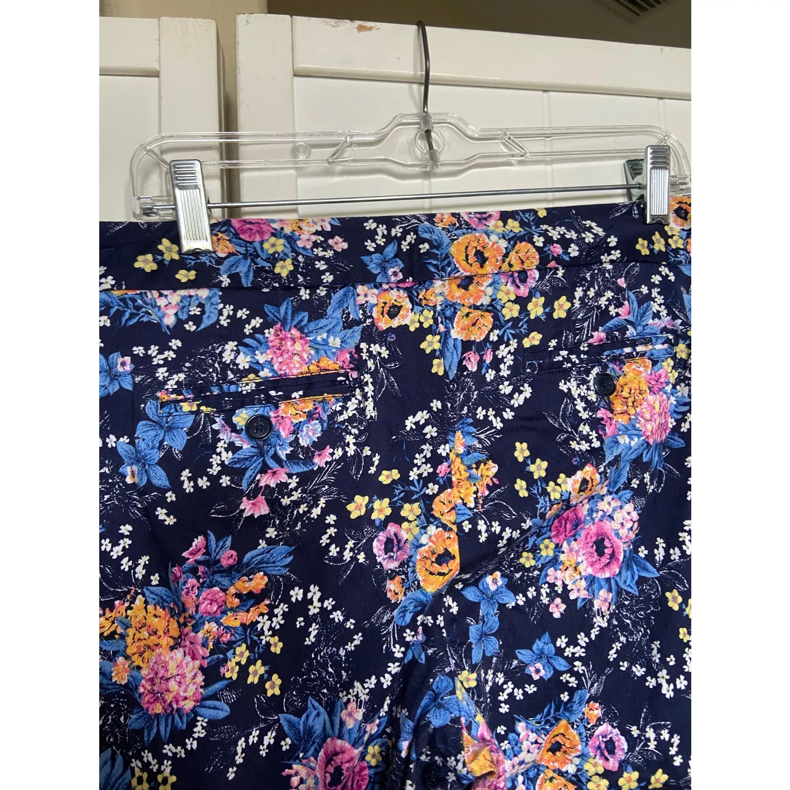 Laundry Womens Pants Size 14 Navy‎ Blue Floral Capris Short Shelli Segal - Image 5