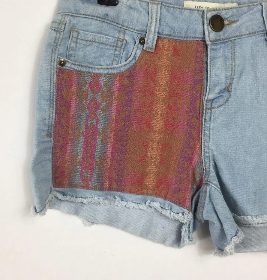 tribal print studded distressed raw hem Jeans - Image 5