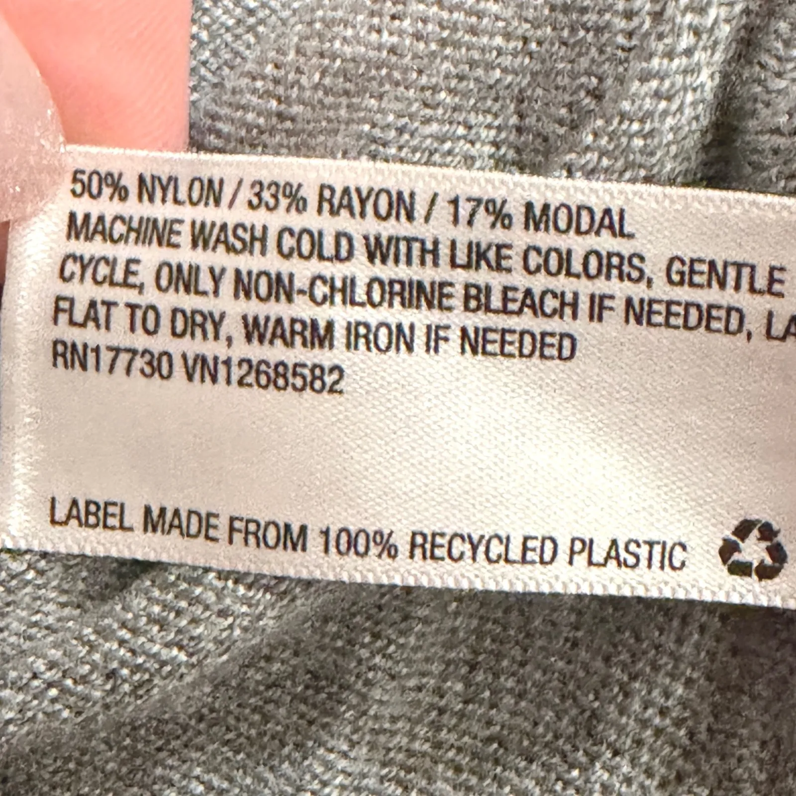 Ingrid & Isabel Maternity Gray Long Sleeve Ruched Sweater Top Shirt Womens XXL - Image 3