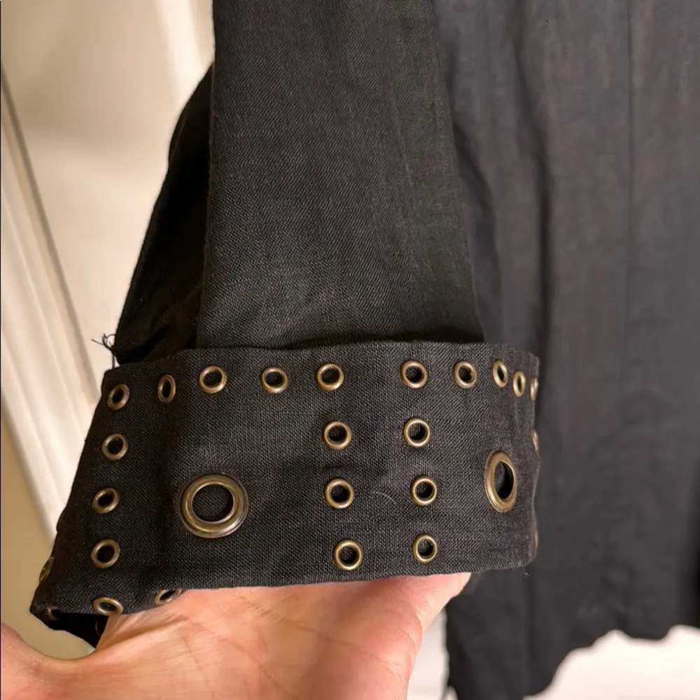 Irish Linen Black Textured Button Down Shirt with Long Sleeves Size undefined - Image 6