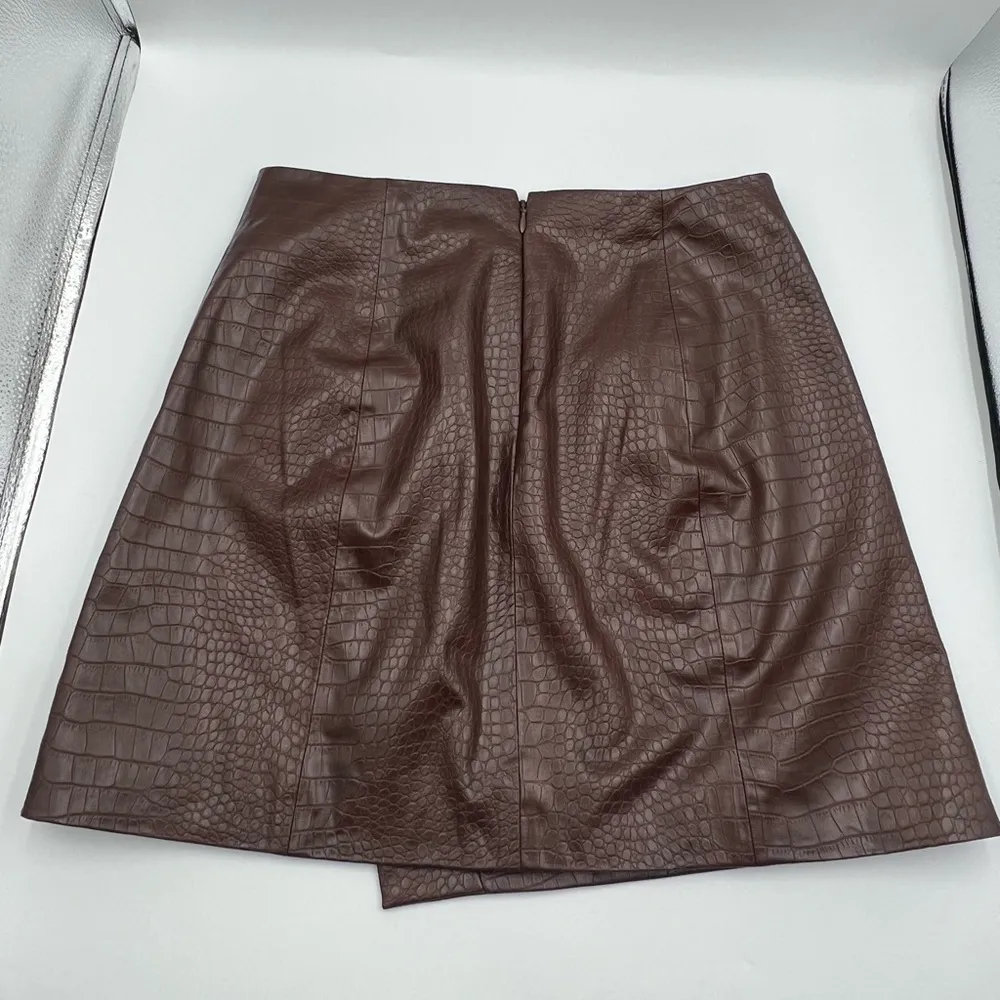 VERONICA BEARD Dinard Faux Crocodile Leather Skirt - Image 8