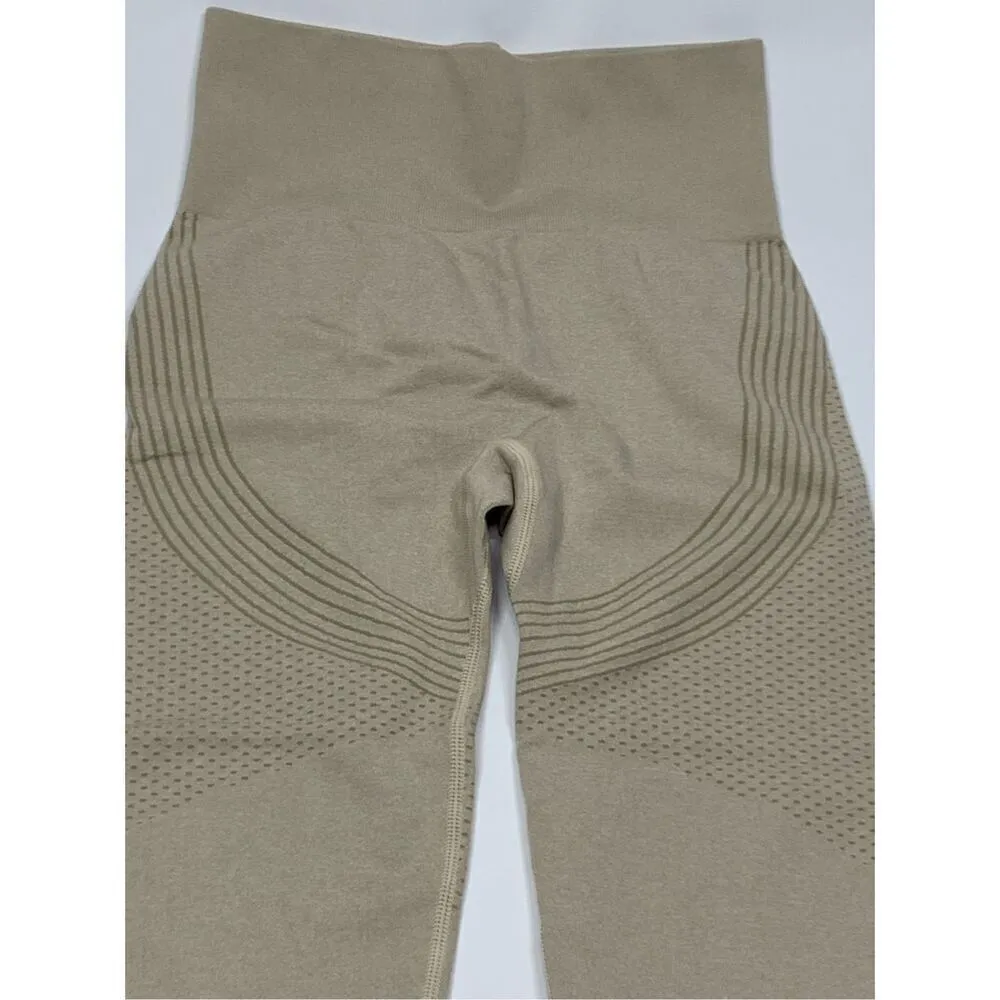 005 tan legging gathered butt size small - Image 4