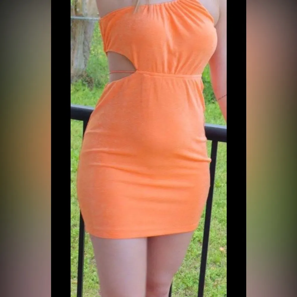 Lucy in the sky orange dress - Image 2