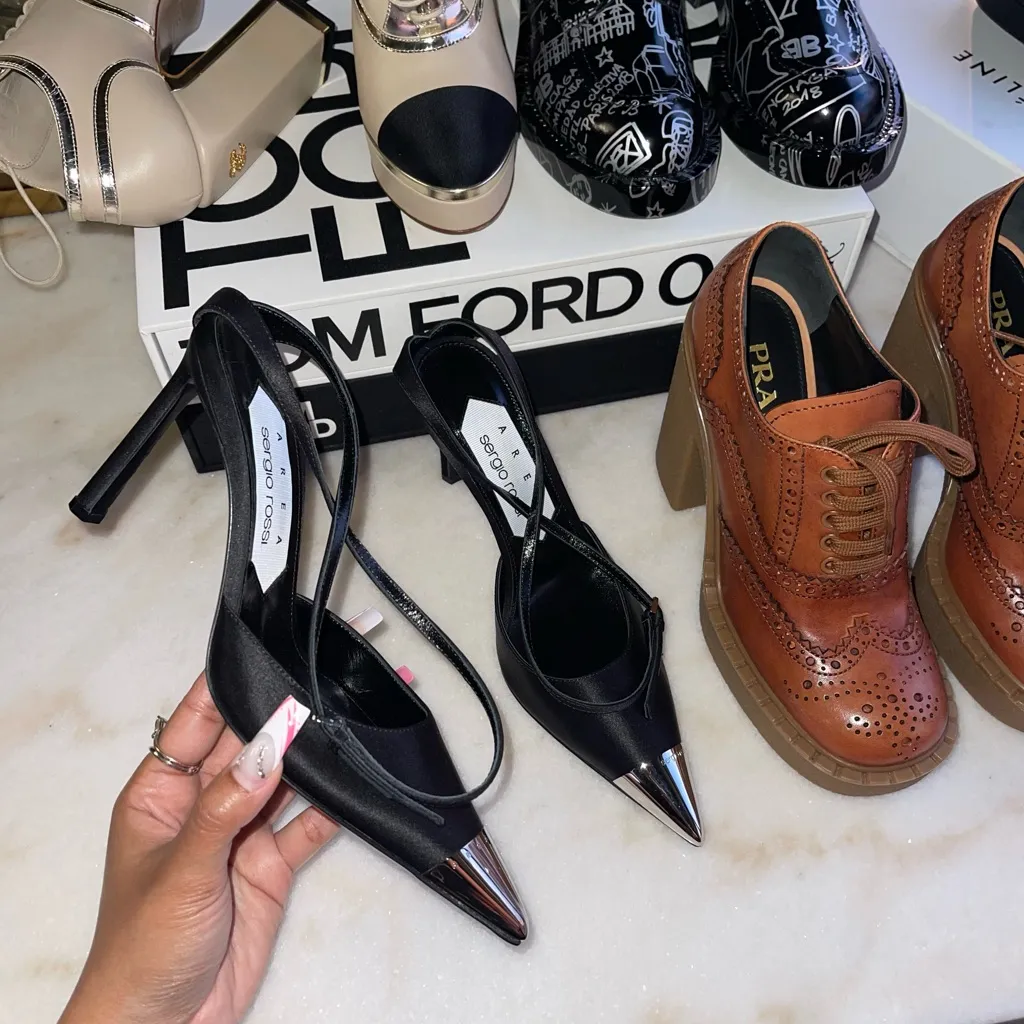 New Sergio Rossi x AREA Black Embellished Satin Metal Silver Pointed Toe Pump - Image 6