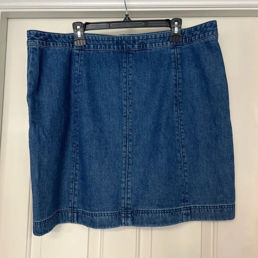 Boden‎ Blue Denim Skirt Size 16 - Image 2