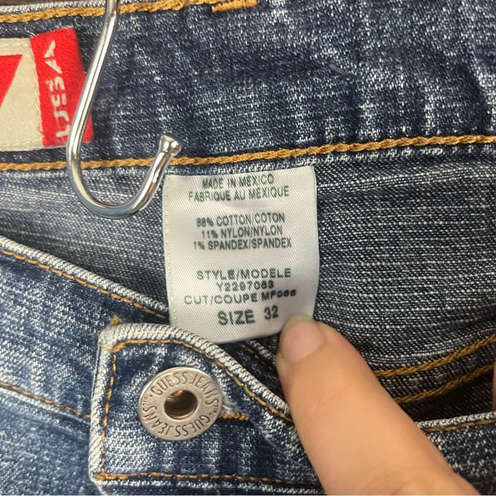 Y2k front pockets Guess jeans flare size 32 stretch denim - Image 4