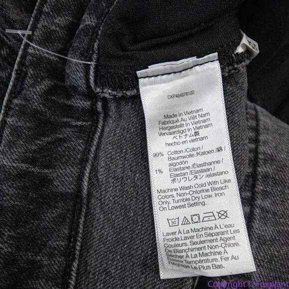 Madewell Curvy Petite‎ Perfect Vintage Straight Jean in Lunar Wash, 33P - Image 15