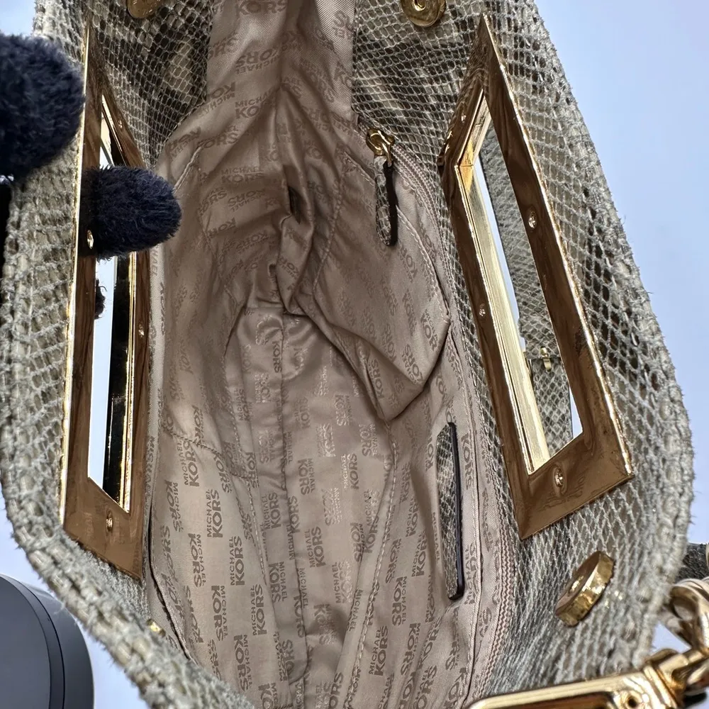 MICHAEL KORS FAUX SNAKE SKIN SHOULDER BAG - Image 9