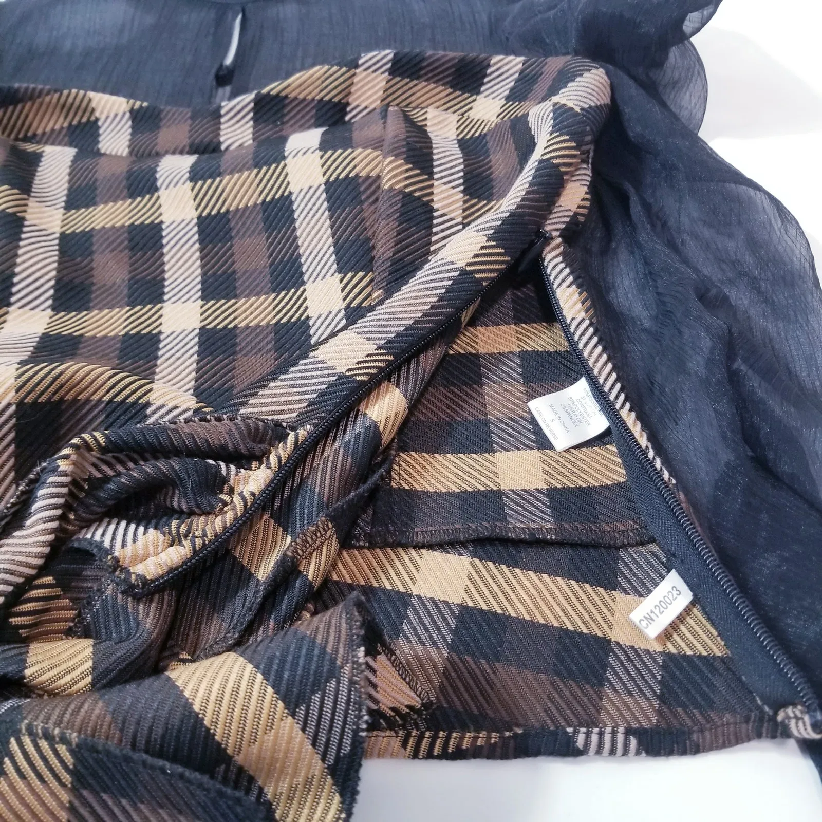 New York & Company Plaid Ruffle Blouse Keyhole Illusion Neckline Sheer Sleeves Black - Image 13